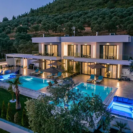 Nooa * Skala Rachoni (Thasos)